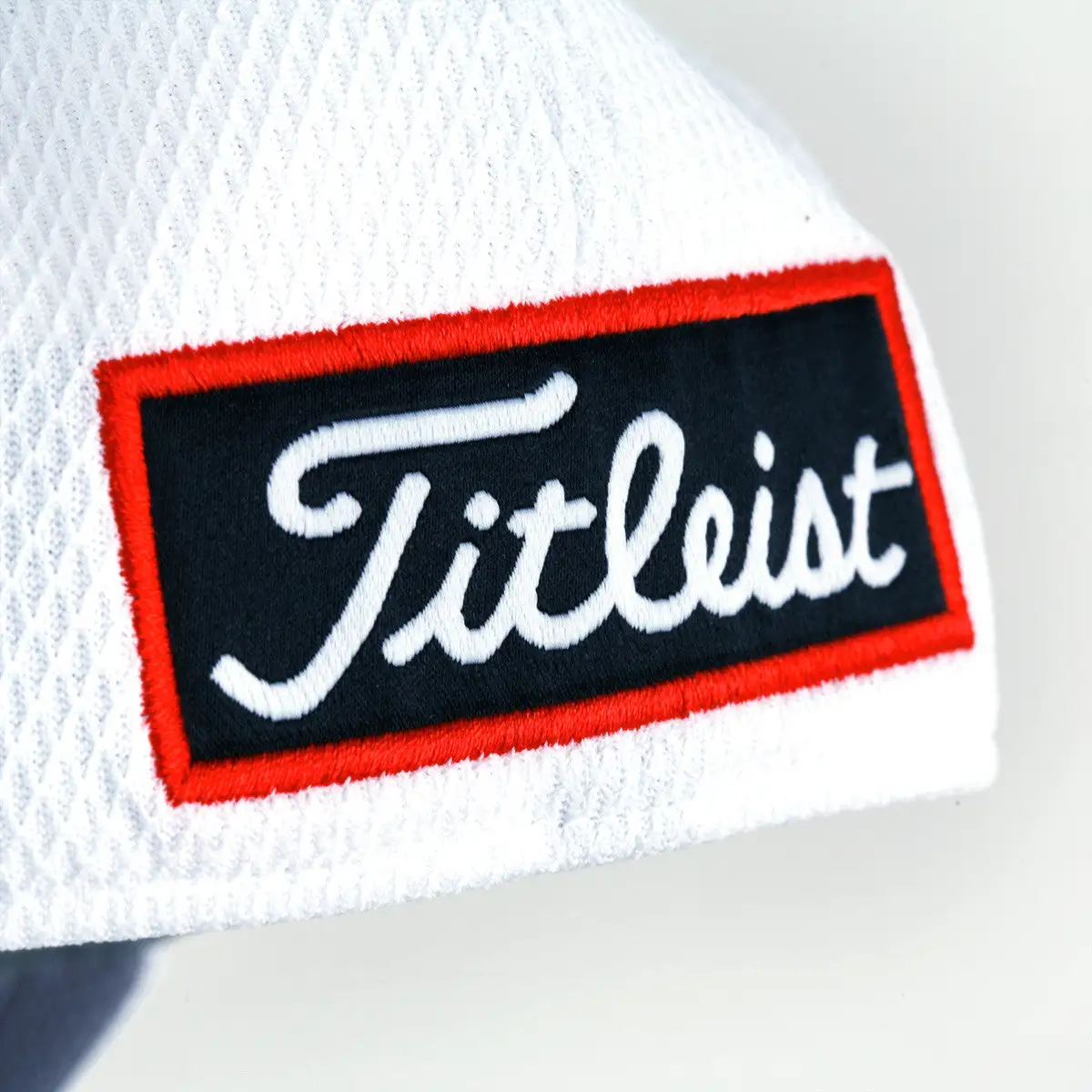 Hireko Titleist Golf Tour Elite Fitted Hat - White/Navy 2 Hireko Titleist Golf Tour Elite Fitted Hat - White/Navy - Image 2